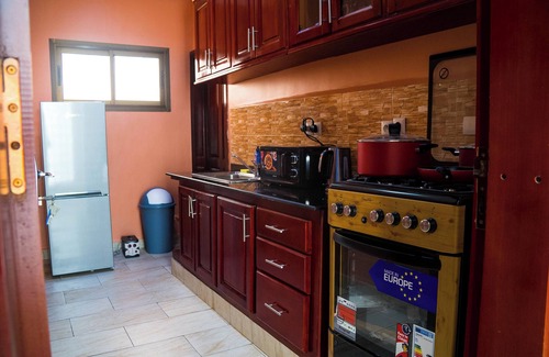 Yaounde Apartment | Modern Chic Apartment Yaoundé