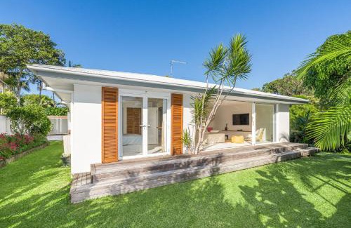 Byron Bay Villa | Modern Coastal Escape - Stylish 3 BR Home with Pool