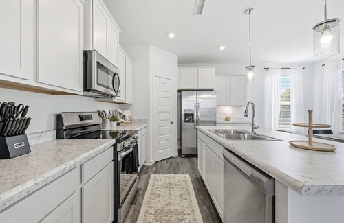 Camby House | Modern Comfort in Camby’s Allison Estates!