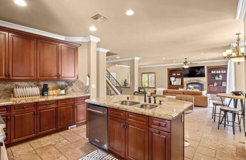 Clovis House | Modern Comfort: Mediterranean Edition
