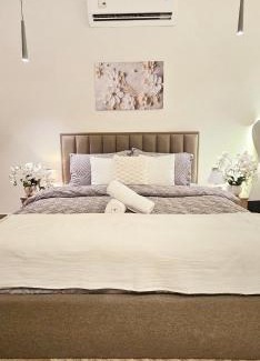 Ras Al Khaimah Apartment | Modern & Comfy Studio-AlGhub 14