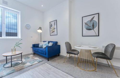 Brierley Hill Apartment | Modern & Cosy Budget 1 Bedroom Flat in Dudley