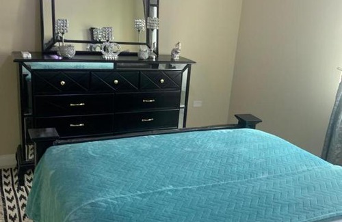 New Kingston Apartment | Modern Cozy and Comfy 2 bedrooms At The Lofts