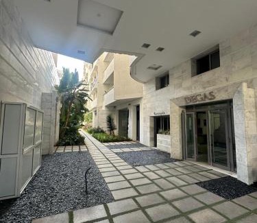 Racine Apartment | Modern Cozy Apartment Near beach