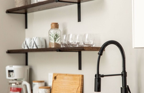 Traverse City Apartment | Modern & Cozy Studio | Walk to Downtown & Beach