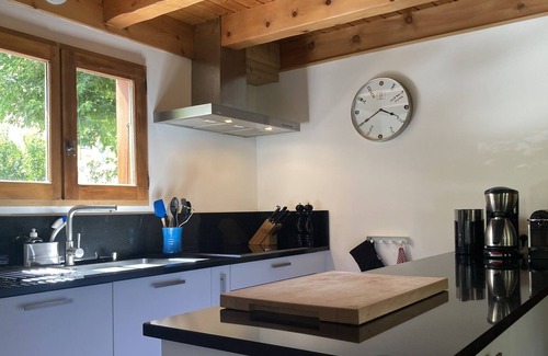 Vacheresse Ski Chalet | Modern Family Chalet with Fireplace | Portes du Soleil