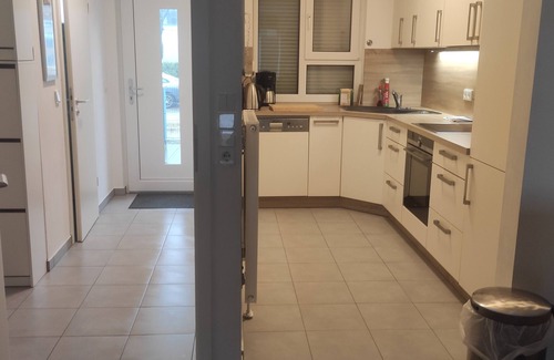Neuallermohe House | Modern family friendly terraced house with perfect transport links