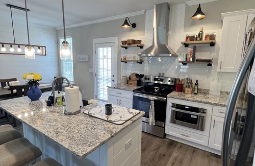 Grovetown House | Modern Farmhouse 9 miles from Augusta National