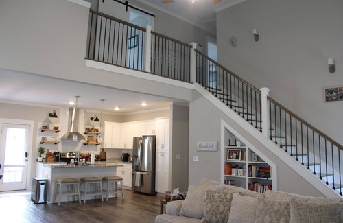 Grovetown House | Modern Farmhouse 9 miles from Augusta National