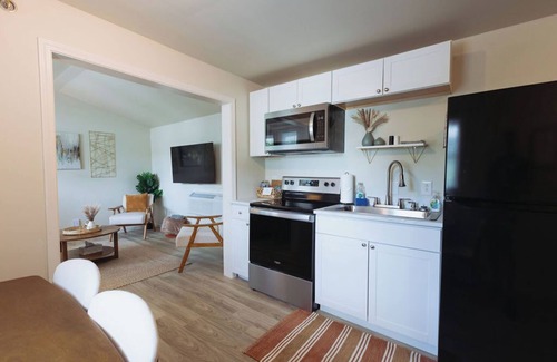Johnson City Apartment | Modern Farmhouse Apartment in Johnson City