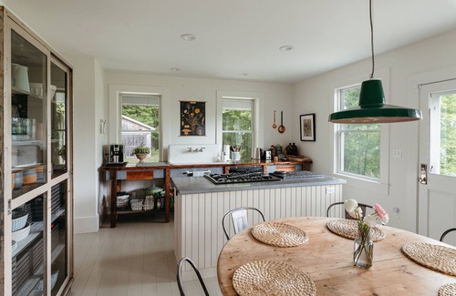 Roscoe Other | Modern Farmhouse With Expansive Catskills Views