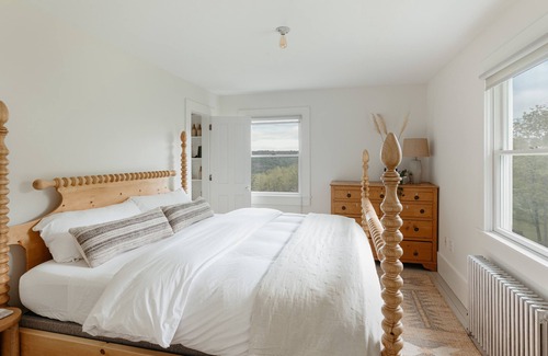 Roscoe Other | Modern Farmhouse With Expansive Catskills Views