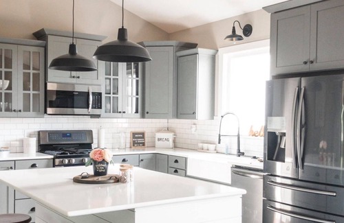Arvonia House | Modern Farmhouse with VIEWS!