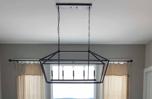 Arvonia House | Modern Farmhouse with VIEWS!