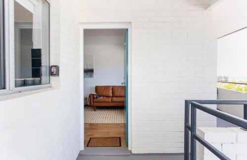 Fremantle Apartment | Modern Fremantle- Sunset Over the Ocean