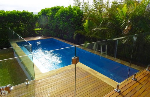 Freshwater House | Modern Freshwater Beach House - Pool, walk to beach, firepit