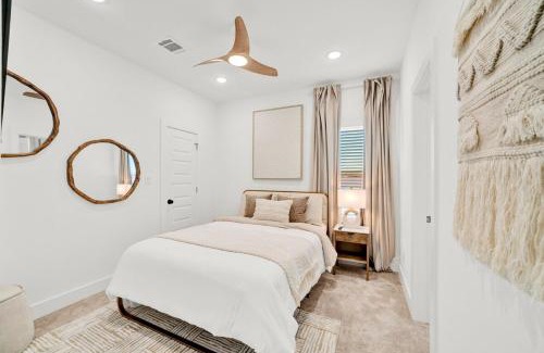 OST - South Union Apartment | Modern Gated Townhome 5 Mins to NRG & Med Center