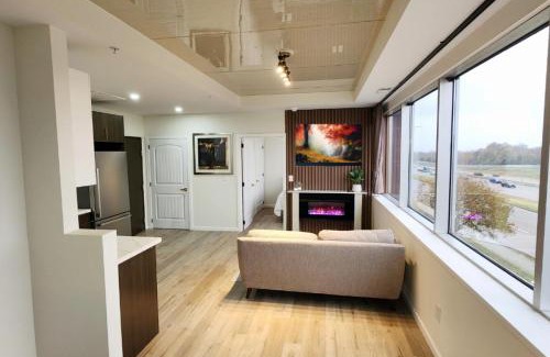 Tulsa Apartment | Modern High-Rise Apartment - 2