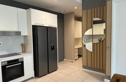 Menlyn Apartment | Modern holiday home