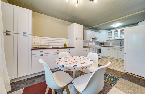 Renton Condo | Modern Home Between Seattle, Tacoma & SEA Airport