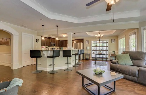 Grovetown House | Modern home in Grovetown, GAnn