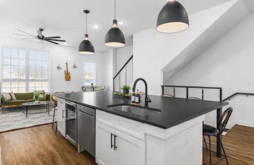 Cleveland Park House | Modern Home with Large Patio plus Rooftop Deck and Garage