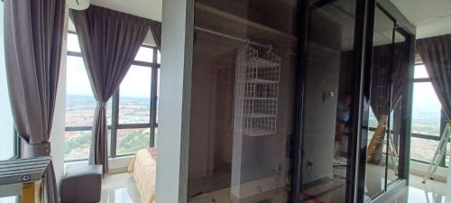 Taman Daya Apartment | Modern Lifestyle ARC Austin Hills 6-7pax