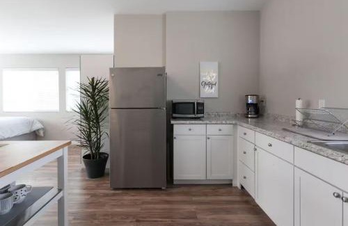 North Park Apartment | Modern Loft Retreat - North Park San Diego