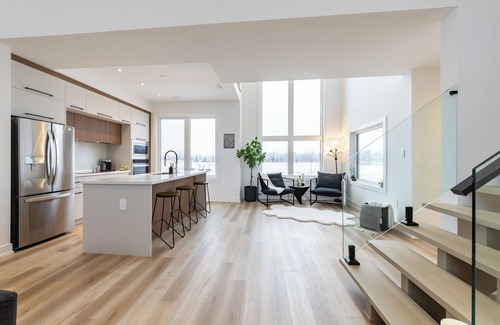 Cumberland Beach House | Modern Luxury Retreat with Stunning Views & Open Concept Design