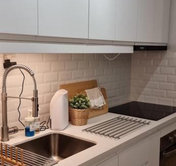 Kapitolyo Apartment | Modern Muji themed 2-bedroom condo