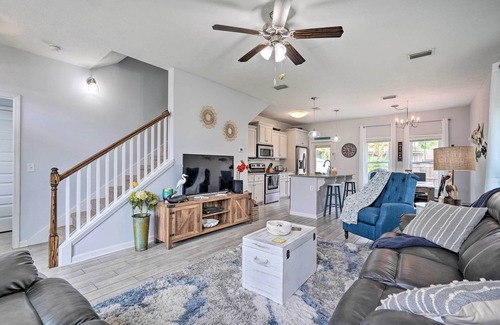 Thomas Drive House | Modern PCB Home w/Private Yard & Pool Access