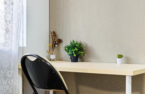 Liverpool House | Modern Private Single Room - Centrally Located at Liverpool - Shared Bathroom
