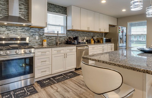 Near Northside House | Modern Residential Home < 3 Mi to Downtown Indy!