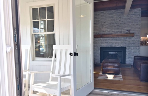 Wareham Center House | Modern Romantic Cottage on Mirror Cove