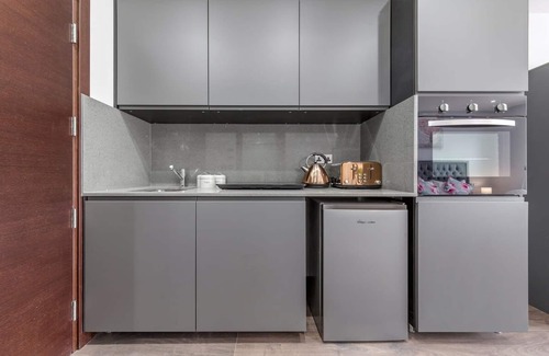 Golders Green Apartment | Modern Serviced Studio Flat Near Central London
