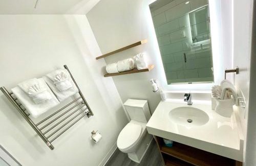 Park City House | Modern ski in and out condo hotel at YotelPAD
