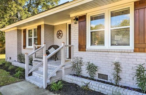 Harborgate Shores House | Modern Southern Comforts Home Near Charleston