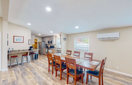 Coos Bay House | Modern, spacious home near the bay with grill, washer/dryer, & large yard