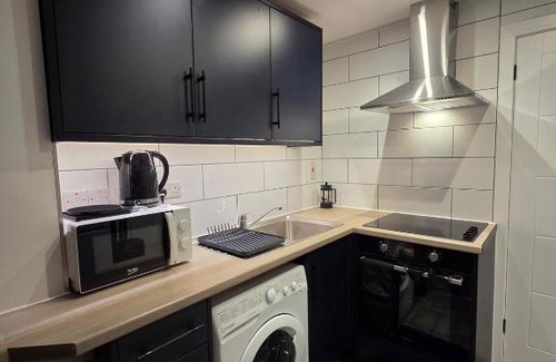 Blackburn Apartment | Modern Studio Apartment in Blackburn Town Centre