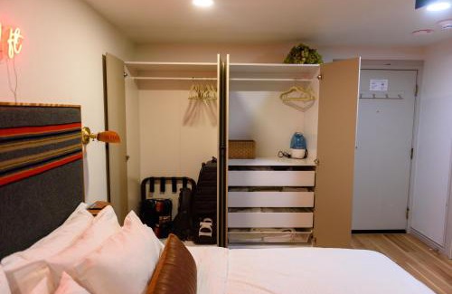 Peak 9 Apartment | Modern Studio Breckenridge
