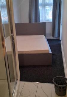 Goresbrook Apartment | Modern Studio Flat Dagenham Heathway