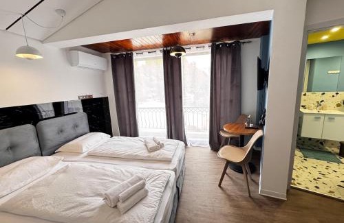 Limassol Apartment | Modern Studio N14 kitchenette private bathroom