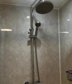 Tilbury House | Modern studio suite