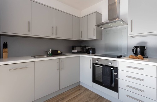 Cheetham Hill Apartment | Modern, Stylish 1BR Apartment Nearby AO Arena
