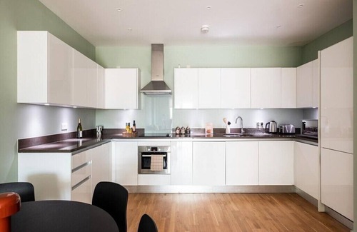 Vincent Square Apartment | Modern & Stylish 3 Bedroom in Central London