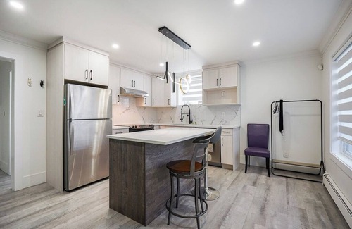 Newton House | Modern suite with luxury finsih