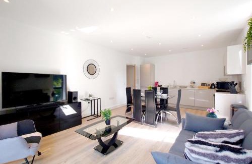 Poplar Apartment | Modern Two Bed Apartment in Poplar near Canary Wharf