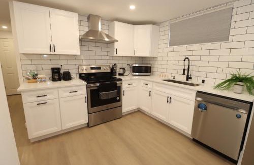 North Beacon Hill Apartment | Modern units near Downtown, Lumen fields, light rail