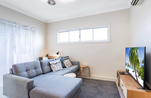 Ashgrove House | Modern Victorian-Styled Holiday Home in Ashgrove