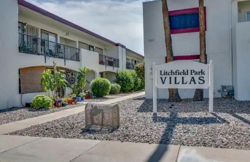 Litchfield Park Villa | Modern Villa in Old Litchfield